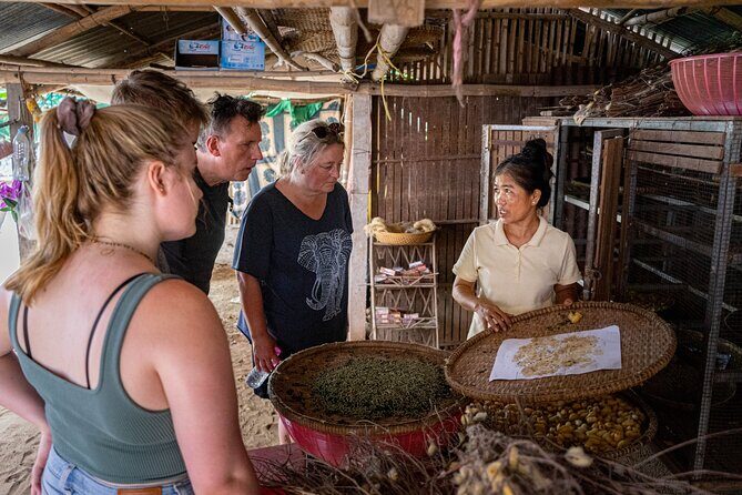 Phnom Penh Silk Island Bike Tour/ E-Bike or Tuk Tuk - Meeting point and timing: the 7:30 am start that shapes the whole day