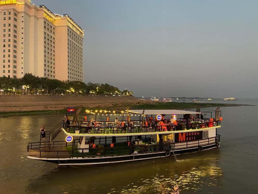 Phnom Penh: Sunset Cruise with Unlimited Beers & BBQ Buffet - Key Things I’d Prioritize Before You Go