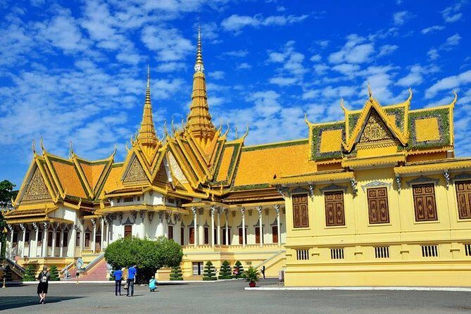 Phnom Penh Vital Discovery-Full Day Tour (Including all services) - Wat Phnom: The Hilltop Temple That Helps You Get Your Bearings Fast
