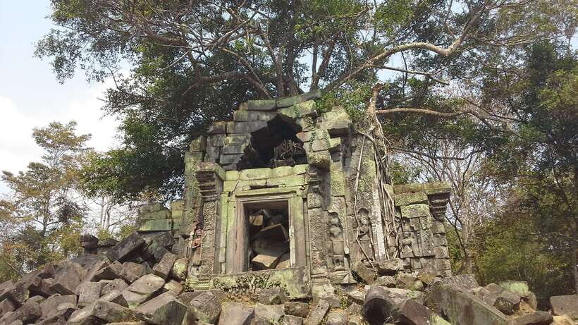 Prasat Thom, Koh Ker Group & Beng Mealea Full-Day Tour - Siem Reap to Koh Ker: The Long Countryside Drive You Should Expect