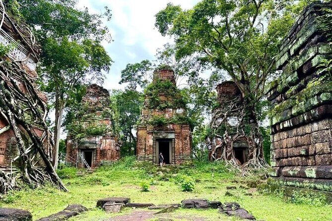 Preah Vihear temple - Koh Ker & Other temple with Small Group - The Group Size Advantage (And How It Shows Up on the Ground)
