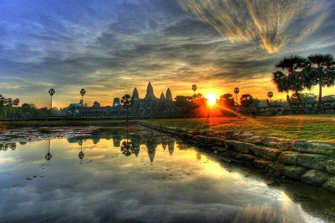 Private Angkor Sunrise Guided Tour - Back To Angkor Wat: Exploring It Properly