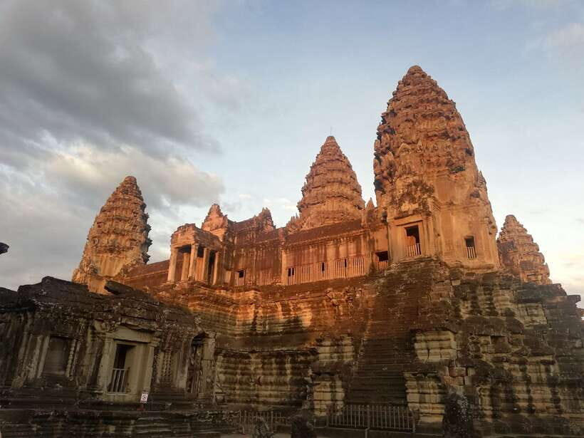 Private Angkor Wat Temple Tour - What the best guides do for your experience (not just tour talk)