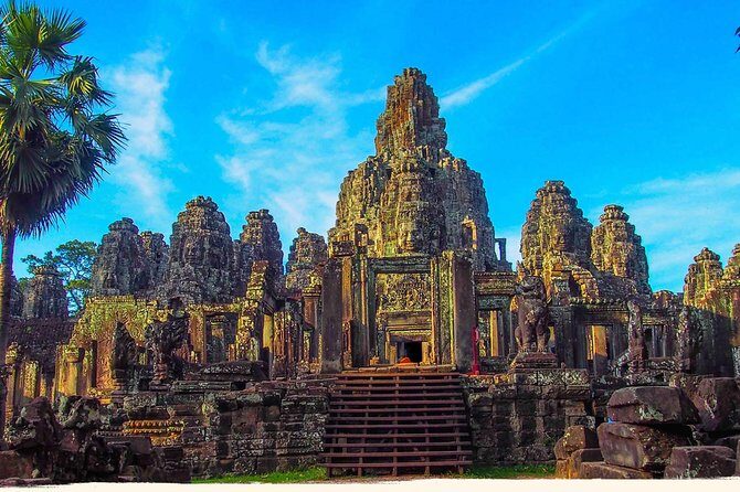 Private Angkor Wat Tour from Siem Reap - Ta Prohm’s overgrown mood: where trees seem to hold the ruins