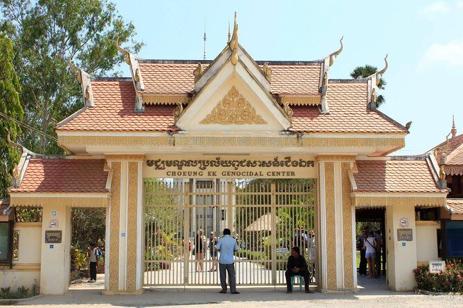 Private Half Day To Killing Field & S21 Genocidal Museum in Phnom Penh - Your English-Speaking Guide: The Difference Between Seeing and Understanding