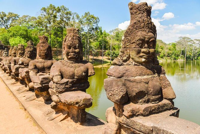 Private sunrise 'small tour' of Angkor Wat with car or van & Guide - Key things I’d plan around before you go