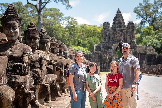 Private sunrise 'small tour' of Angkor Wat with car or van & Guide - Hotel pickup and AC comfort in Cambodia’s real temperatures