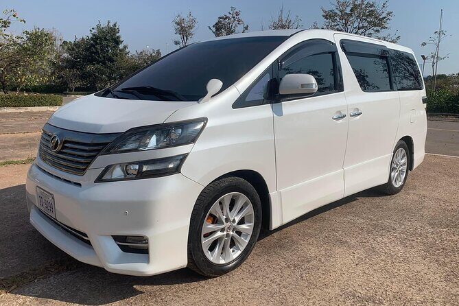 Private Taxi Transfer From Phnom Penh to Siem Reap with English Speaking Driver - Which vehicle you’ll get: SUV to 12-seat van (and what it means for your group)