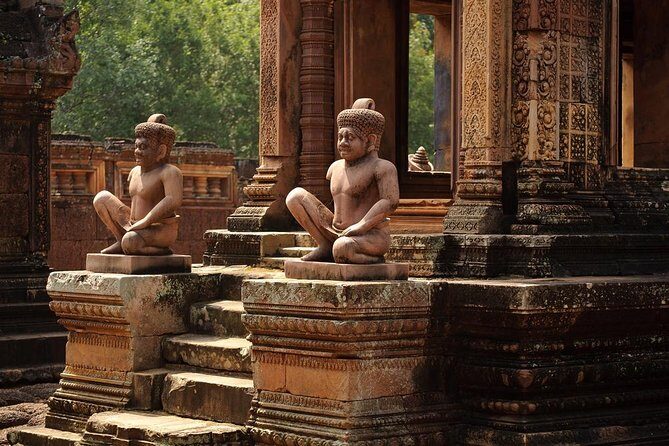 Private Transfer : Siem Reap ↔ Battambang - Temple Commentary Option: Banteay Srei, Pre Rup, East Mebon, Ta Som, Preah Khan