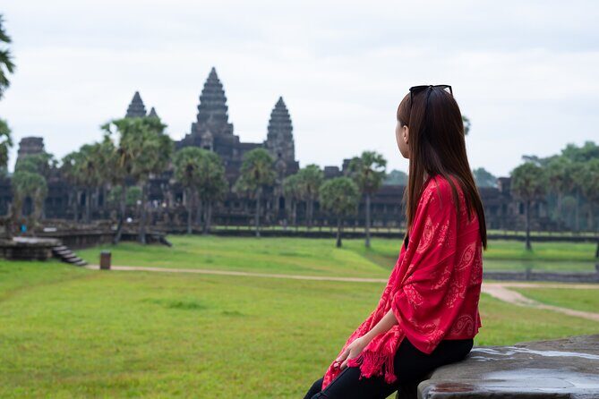 Professional Photo Shoot in Angkor Archaeological Park, Siem Reap - What the 6 hours feels like on the ground (and who it fits)