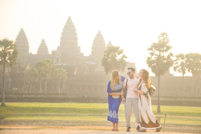 Professional Photo Shoot in Angkor Archaeological Park, Siem Reap - Transport and day logistics: tuk-tuk, pickup, and less stress