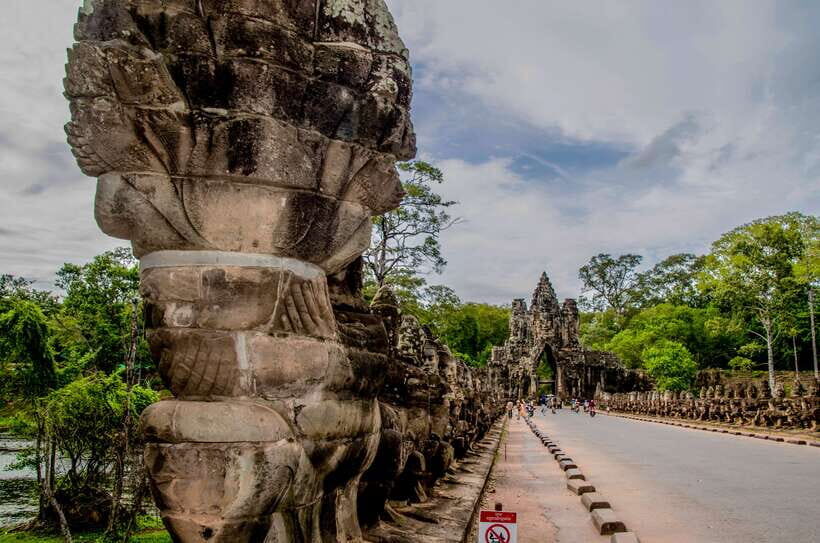 Seat-In-Coach: Small Circuit tour with Sunrise at Angkor Wat - What you’re really paying for in the $30 seat-in-coach