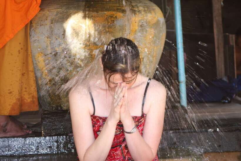 Siem Reap: 1-Hour Cambodian Buddhist Water Blessing - Market visit: why it’s a smart add-on