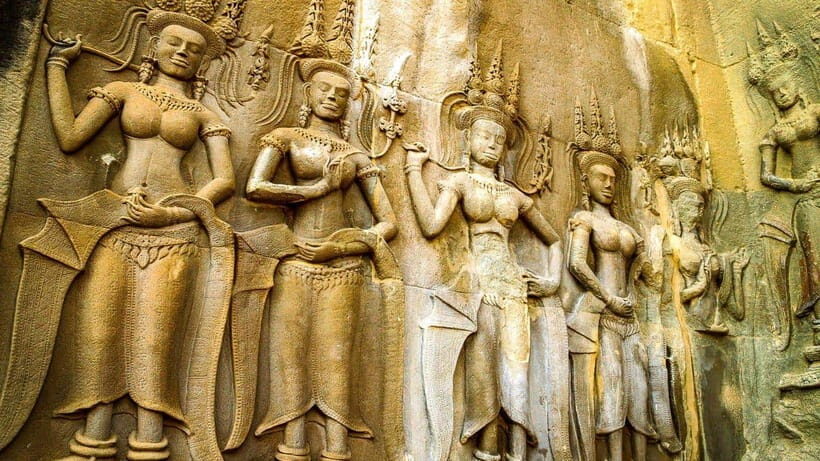 Siem Reap: 2-Days Angkor Wat with Sunrise Small-Group Tour - What to bring (and how to make the walking feel easier)