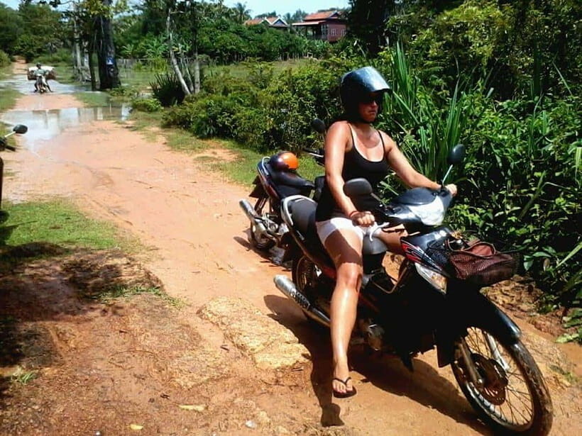Siem Reap: 3-Hour Ancient Trails Motorbike Tour - Choosing Your Time Slot: 8:30 AM or 2:00 PM
