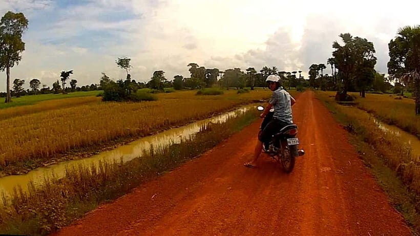 Siem Reap: 6-Hour Easy Rider Motorbike Tour - How the 6 hours are paced: two riding blocks plus a long lunch break