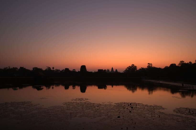 Siem Reap: Angkor Sunrise 1- or 2-Day Guided Temples Tour - Should you book this sunrise 1- or 2-day Angkor tour?