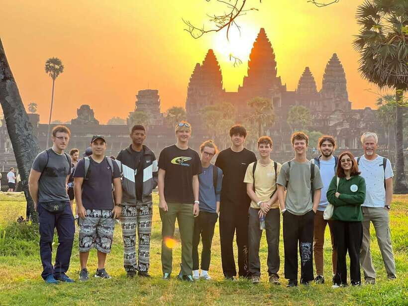 Siem Reap: Angkor Wat 2-Day Tour with Sunrise and Sunset - Getting to the temples: pickup, A/C rides, and your pass