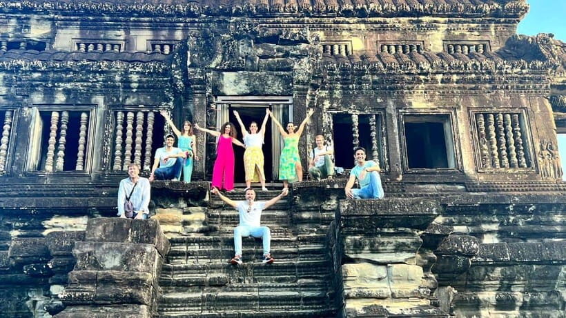 Siem Reap: Angkor Wat: Small-Group Sunrise Tour - Ta Prohm’s tree roots: the temple that looks like a story