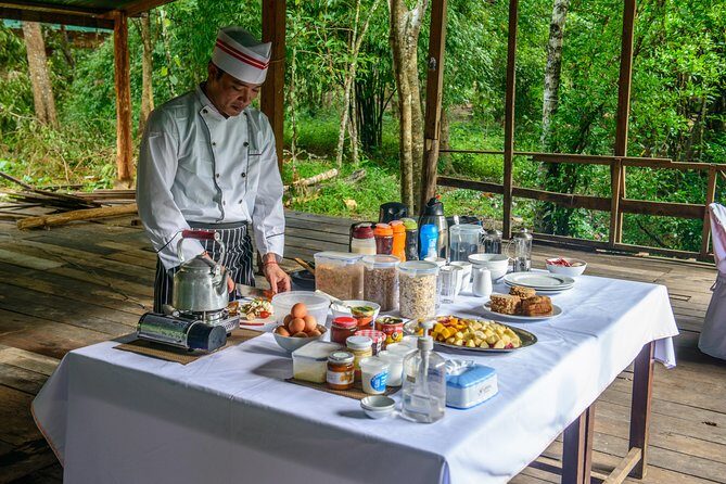 Siem Reap: Angkor Wat Sunrise Bike Tour & Jungle Breakfast - What makes the guide matter more than you’d expect