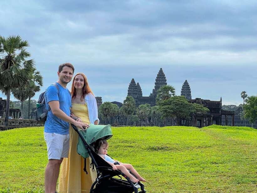 Siem Reap: Angkor Wat Sunrise Tour via Tuk Tuk & Breakfast - Quick hits before you go