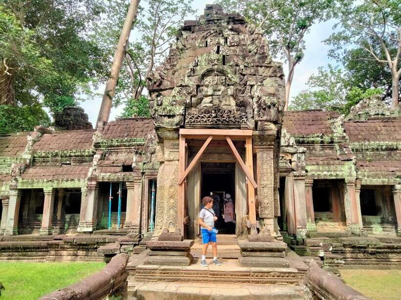 Siem Reap: Angkor Wat Tour Explore The Most Iconic Temples - Banteay Kdei: the quieter temple that gives your eyes a break