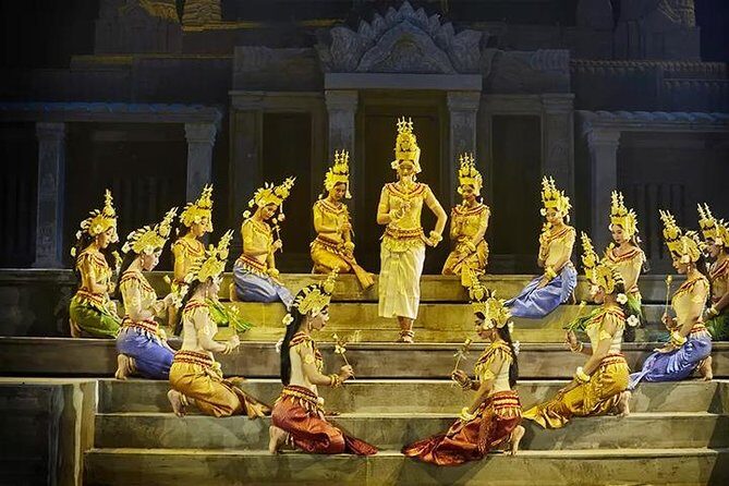 Siem Reap: Apsara Dance Show & Dinner with Tuk-Tuk Transfers - Buffet dinner at the show venue: eat smart, pace yourself
