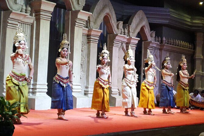 Siem Reap Apsara Dinner show & Hotel Pick up - Key points that make this Apsara dinner night worth it