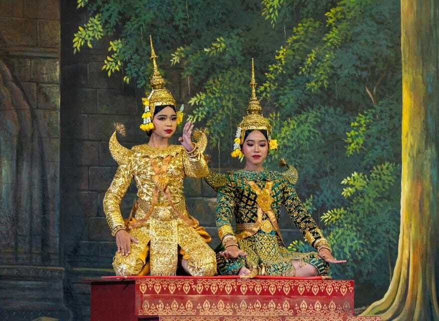 Siem Reap: Apsara Show Including Dinner & Hotel Pickup - Who should book this Apsara dinner and show?