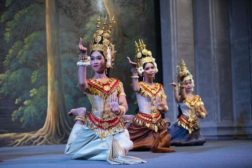 Siem Reap: Apsara Show Including Dinner & Hotel Pickup - Why this Apsara show still feels like real Khmer culture