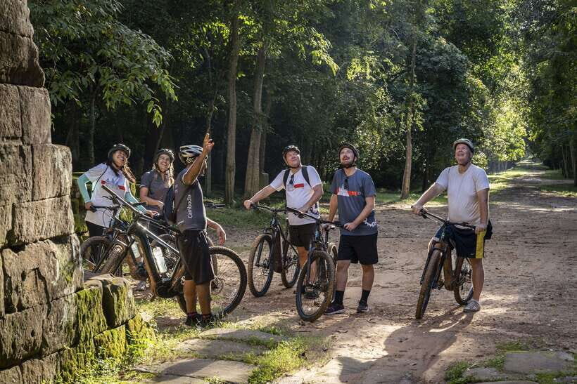 Siem Reap: Bike the Angkor Temples - Full-Day 30km Tour - Guides You Might Meet: Friendly, Story-Led, and Photo-Aware