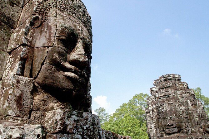 Siem Reap: Bike the Angkor Temples - Full-Day 30km Tour - Angkor Thom by bike: Bayon faces plus the terraces