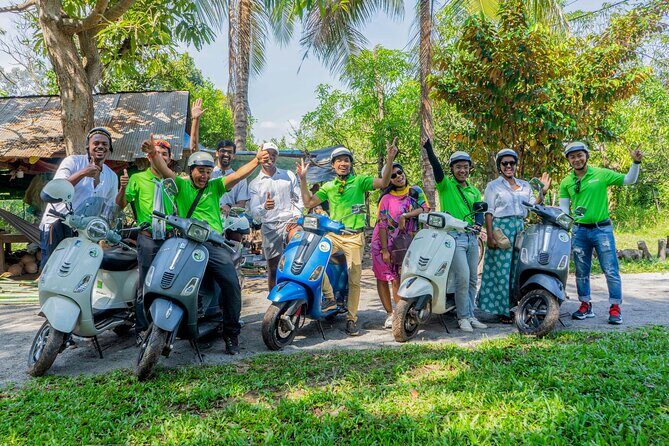 Siem Reap: Countryside Vespa Tour / Tuk Tuk Available - West Baray: Your Scenic Break on the Ancient Reservoir