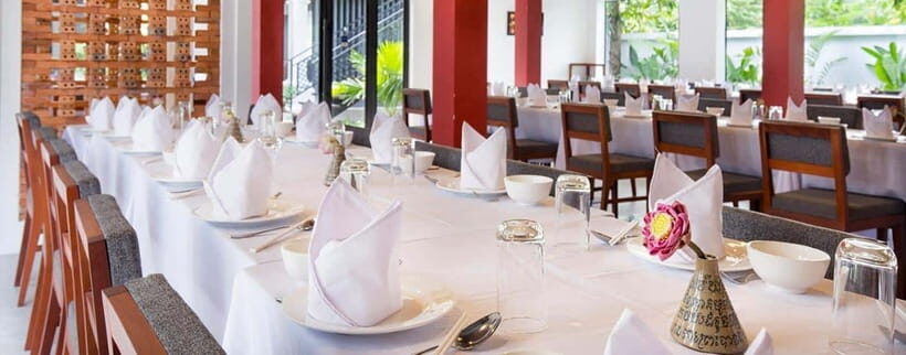 Siem Reap: Dinner and Traditional Show with Hotel Transfer - Apsara Night in Siem Reap: Easy Transport and a Real-Stage Performance