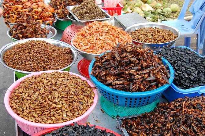 Siem Reap Evening Street foods Tours by Tuk Tuk - Stop 3: Khmer Dishes at a Small Place Along the Street