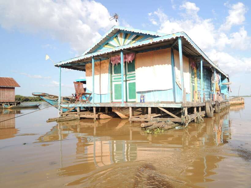 Siem Reap: Floating Village Half-Day Tour - Getting to the port near Phnom Krom (and why it matters)
