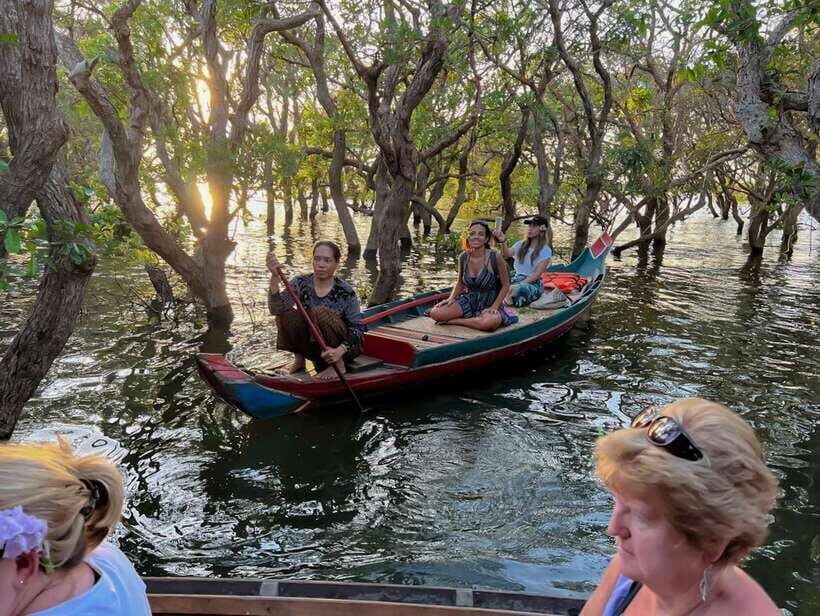 Siem Reap: Kampong Phluk Floating Village Tour with Boat - Price and value for a 5–6 hour boat-and-village experience