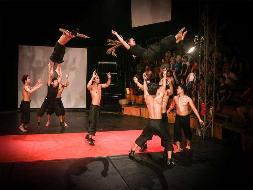Siem Reap: Phare, Cambodian Circus with Tuk-Tuk Transfers - What to do before the curtain: how to plan your Siem Reap evening
