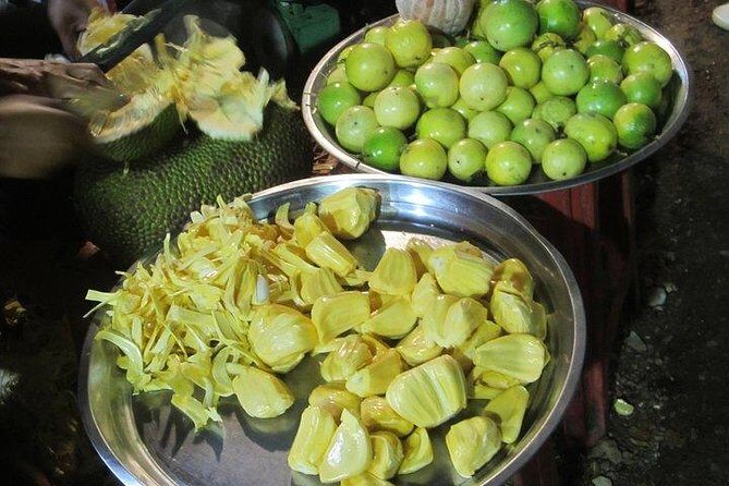 Siem Reap Street Food Tour - Guide Spotlight: Why People Keep Mentioning Samnang and Bunpheng
