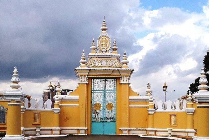 Siem Reap to Phnom Penh by Private Car or Minivan - Who this private transfer fits best