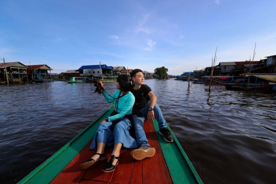 Siem Reap: Tonle Sap Sunset Boat Cruise with Transfers - Price and value: why $23 can make sense