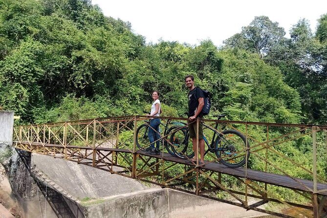 Sunset or sunrise bicycle tour around Angkor Wat and nearby temples - Sunrise vs Sunset: Two Different Angkor Days