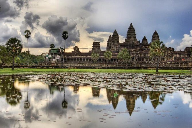 Three-day tour Discovering Siem Reap highlight ,Beng Mealea and Floating Village - Who should book this tour, and who might choose differently?