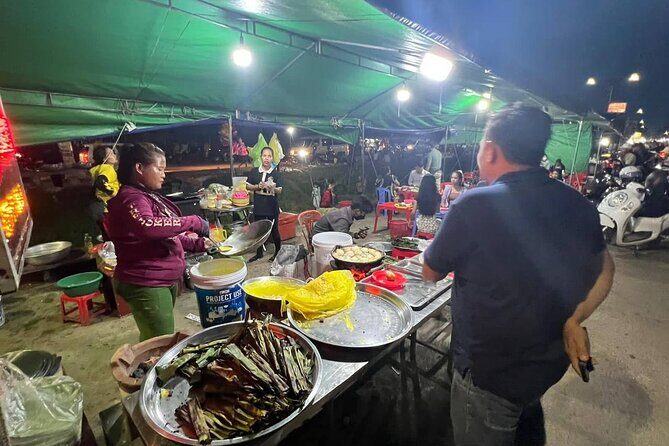 Ultimate Siem Reap Food Tour (10 Locals Tasting with Drinks & Transport) - Stop 1: Wat Damnak as your calm start